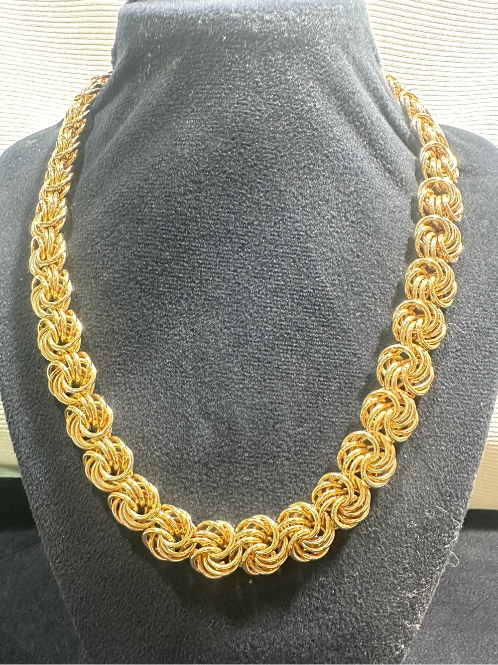 Vtg: Erwin Pearl Double Twist Gold Toned Layering Necklace